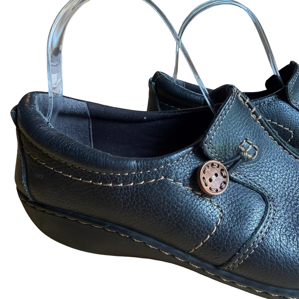 Clarks Womens Black Leather Un Loop Slip On Loafers Comfort Shoes Flats sz 9.5 - Picture 10 of 16